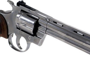 COLT PYTHON 357MAG 6" SS - ADJ SIGHT WALNUT